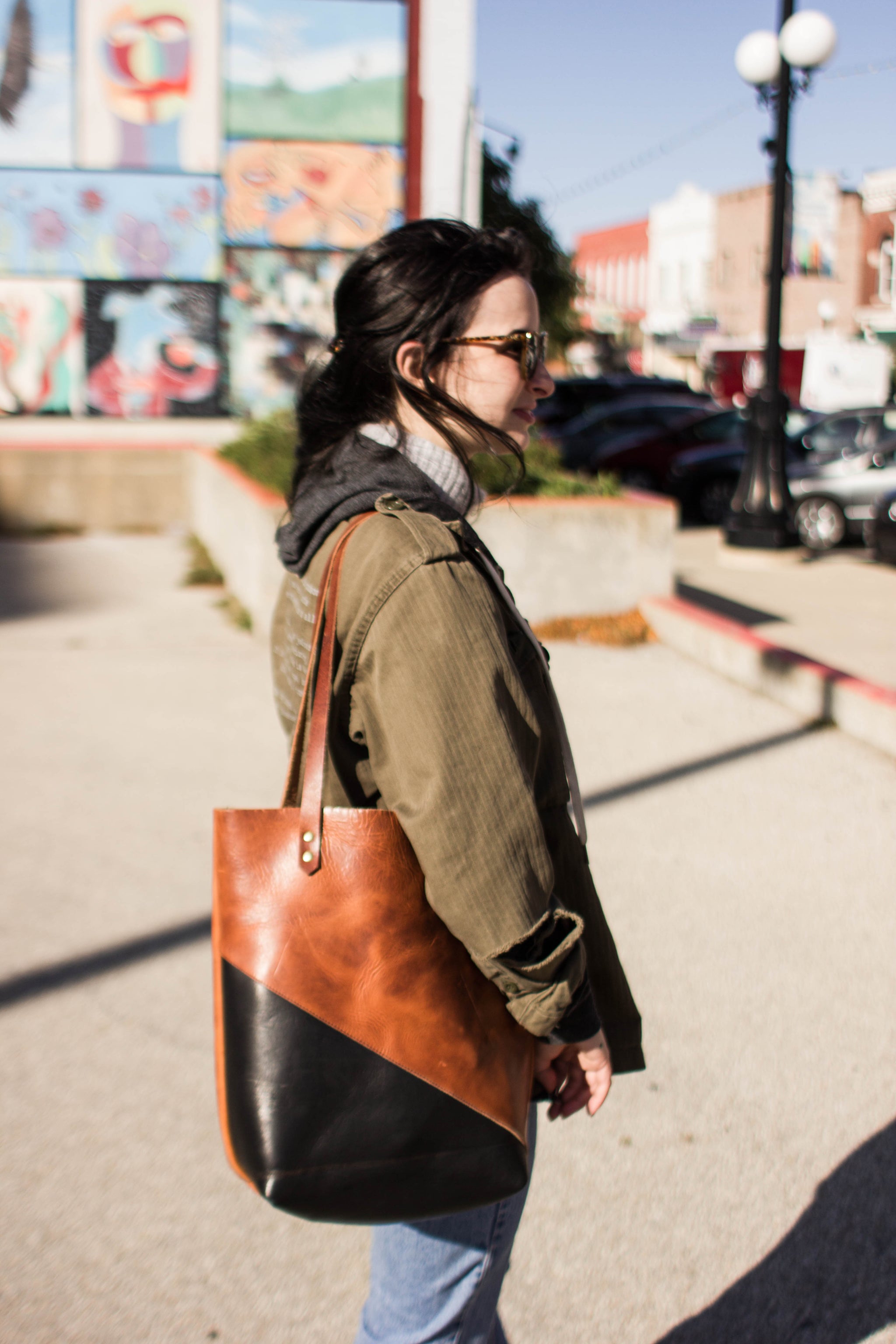 brown tote outfit